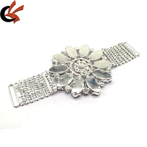 Fashion high end luxury rhinestone applique large flower diamond silver setting crystal bikini connector