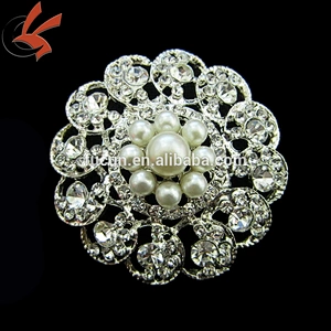 Large White Pearl Clear Rhinestone Women Lady Simple Brooch Pins