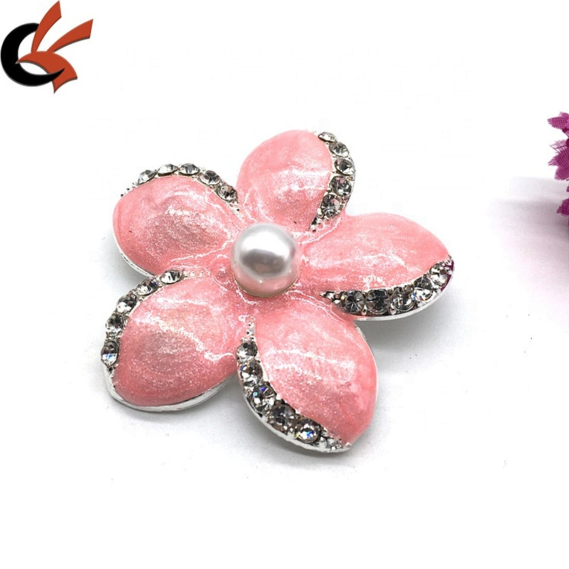 Wholesale cheap bulk fashion colored enamel flower shaped brooch made in China