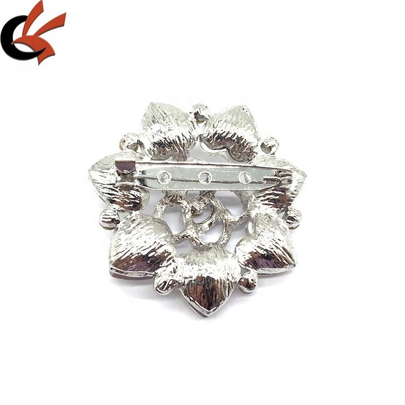 Cheap Top Sell Wholesale Luxury Fashion Glass Crystal Magnet Flower Brooch Pin