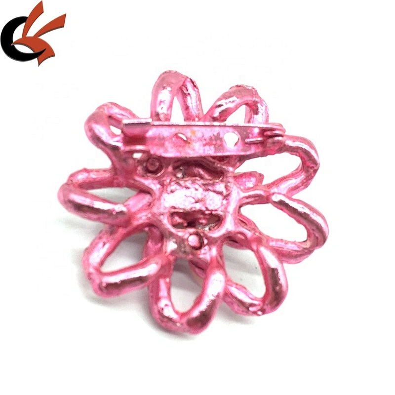 Custom Newest Color Metal Base Plating Rhinestone Fashion Women Crystal Rhinestone Pink Brooch Pin