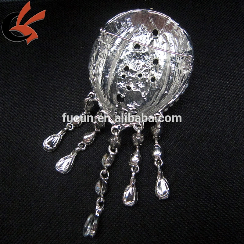 chair sash crystal brooch diamante rhinestone brooch with pendant