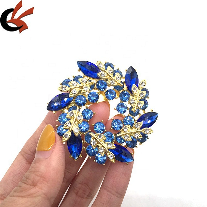 Factory Handmade Cheap Broach Pin Fashion Pin Badge Garland Stained Glass Crystal Brooch