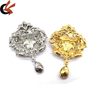 Luxury alloy corsage jewelry crown rhinestone brooch collar crystal brooch pins for women dress shirt