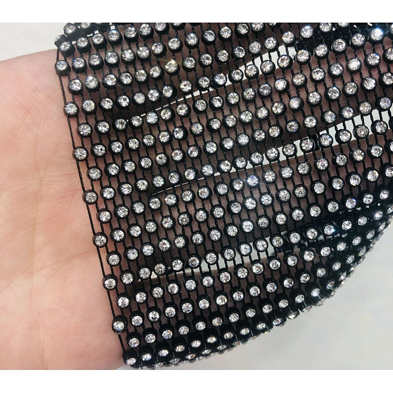 Bling Rhinestone Crystal Face Mouth Mask Glitter Face Veil Club Prom Party Deco