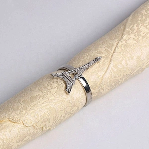 Latest fashion metal carved works Paris Eiffel Tower napkin holder napkin ring for weddings