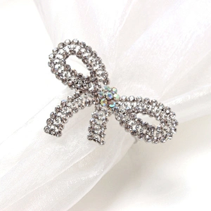 New Arrival custom make wedding rhinestone sexy jewelry silver bow napkin ring
