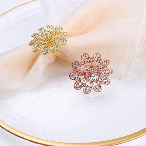 Factory wholesale in bulk production rhinestone environmentally-friendly crystal napkin ring for sell