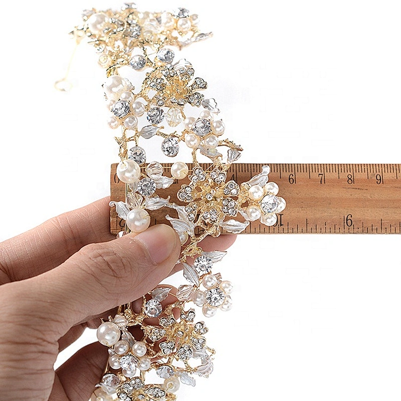 sparkly crystal rhinestone bridal tiara wedding hair crown