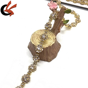 Beautiful gold base clear crystal glass rhinestone trims fro wedding decoration