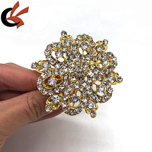 Unique high quality flower shape gold base clear crystal napkin holders