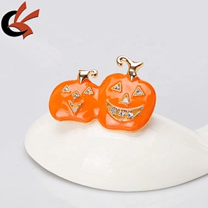 Hot sale Halloween decoration enamel pumpkin crystal rhinestone brooch pins