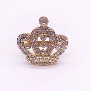 Latest style Crown shaped metal napkin ring with crystal for napkin decoration