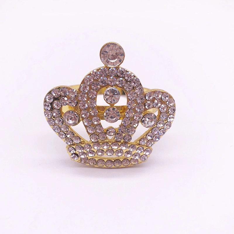 Latest style Crown shaped metal napkin ring with crystal for napkin decoration
