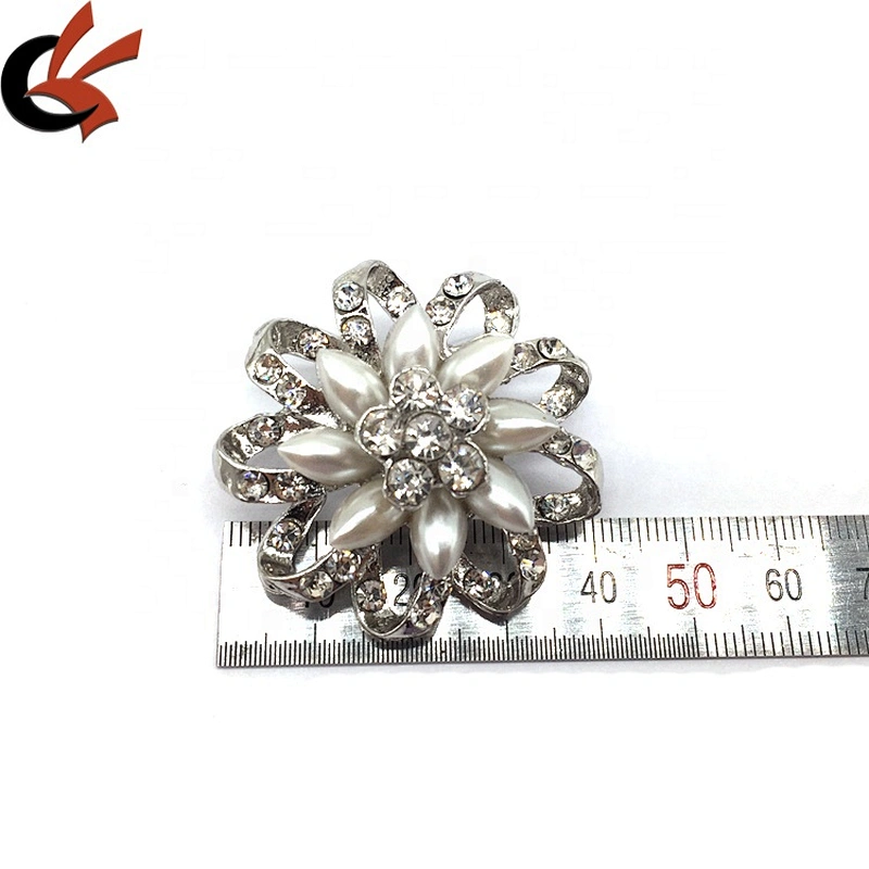 Korean high grade fashion women flower lapel pin magnetic rhinestone crystal pearl flower brooch pin