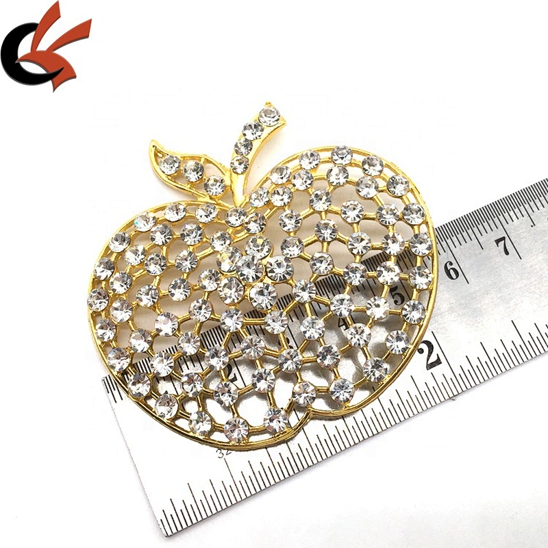 Hot Sale Gold Shiny Diamond Rhinestone Big Apple Shaped Brooch Button For Garment Accessories