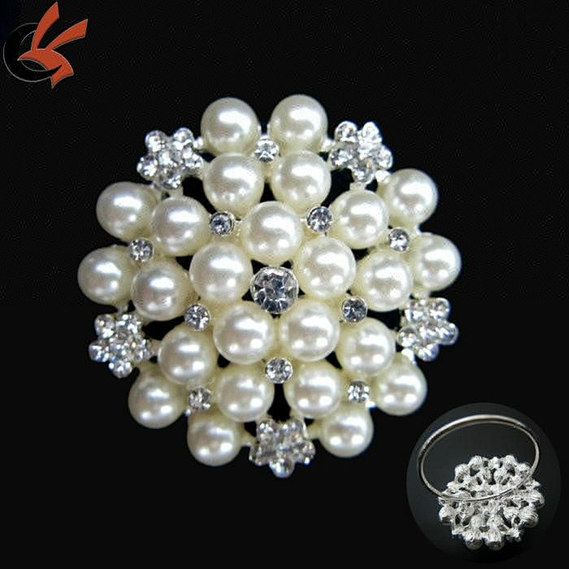 new arrival pearl rhinestone brooch napkin ring for table decoration