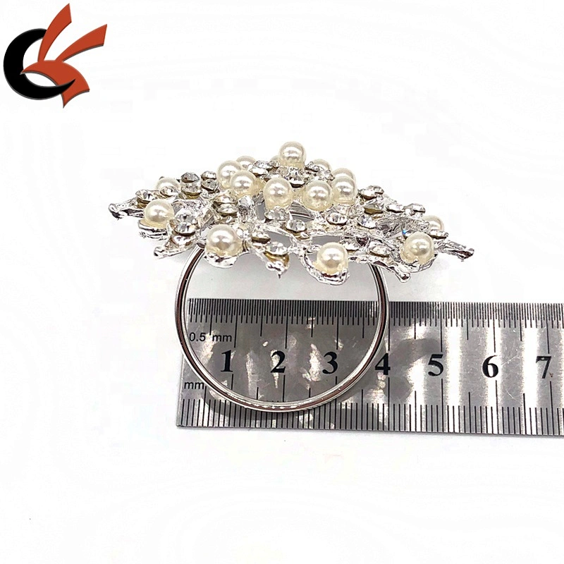 Pearl and rhinestone flower Shaped Napkin Rings Wedding Napkin Holders