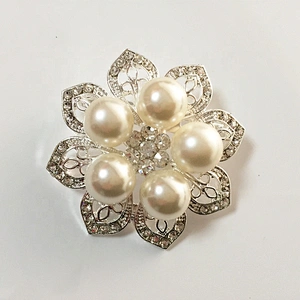 Crystal rhinestone flower pearl ribbon brooch pin for button card decoration