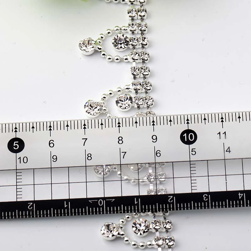 popular design glass rhinestone diamond chain trimming in bulk for garment