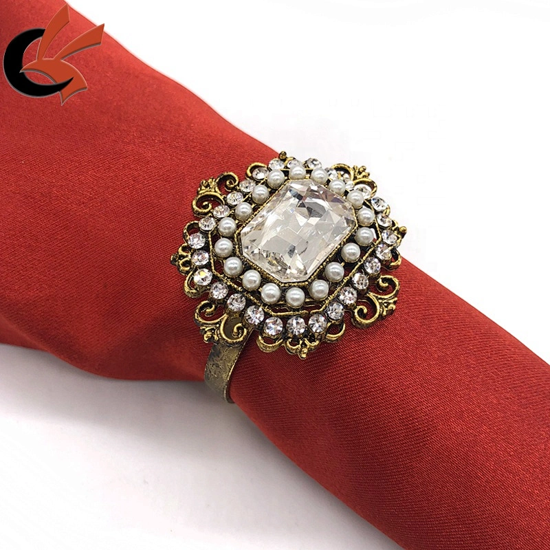 Wholesale High quality vintage old gold base pearl and rhinestone napkin rings