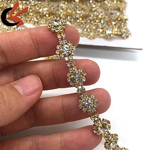 Beautiful gold base clear crystal glass rhinestone trims fro wedding decoration