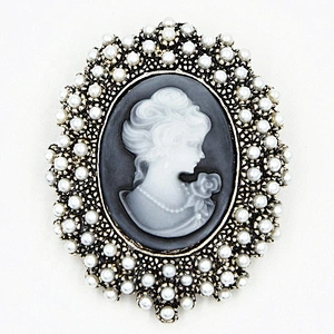 Hot sale fashion retro metal beauty head carved inlaid pearl beads lady cameo brooch