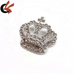 Factory Wholesale customized Silver Metal clear rhinestone Crystal Crown Brooch