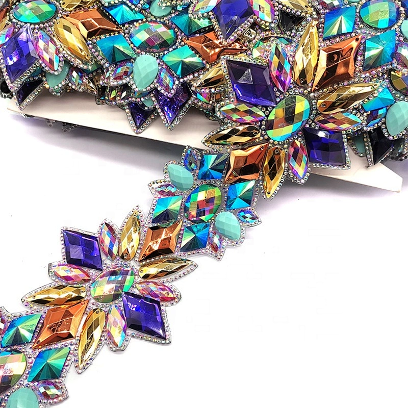 2021 Factory Custom Garment Accessories Heat Transfer Resin Rhinestone Trimming