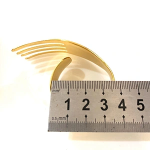 Amazon hot sale base metal Gold Knife and fork style table napkin rings