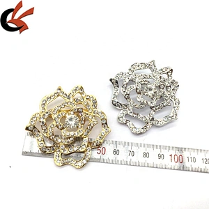 High quality fashion flower design women garment decoration metal rhinestone crystal brooch pin
