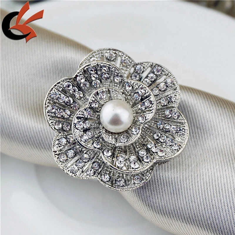 Wholesale Crystal Flower Rhinestone Table Decor Wedding Napkin Ring