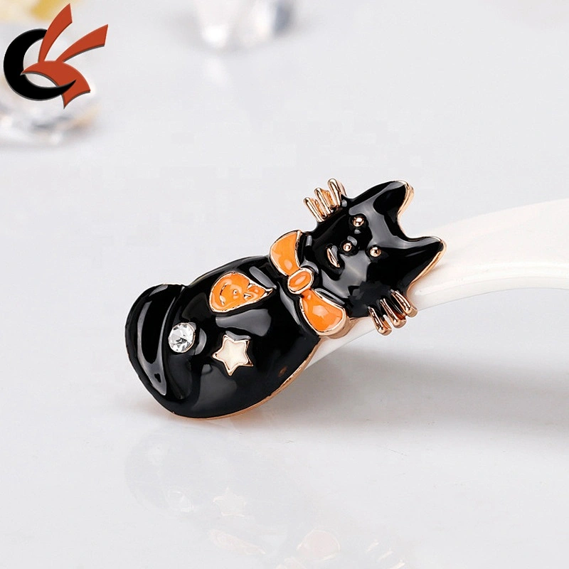 Funny halloween lovely black cat enamel brooch with clear crystal rhinestone decoration