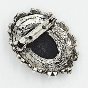 Hot sale fashion retro metal beauty head carved inlaid pearl beads lady cameo brooch