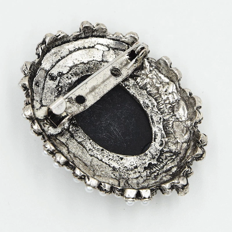 Hot sale fashion retro metal beauty head carved inlaid pearl beads lady cameo brooch