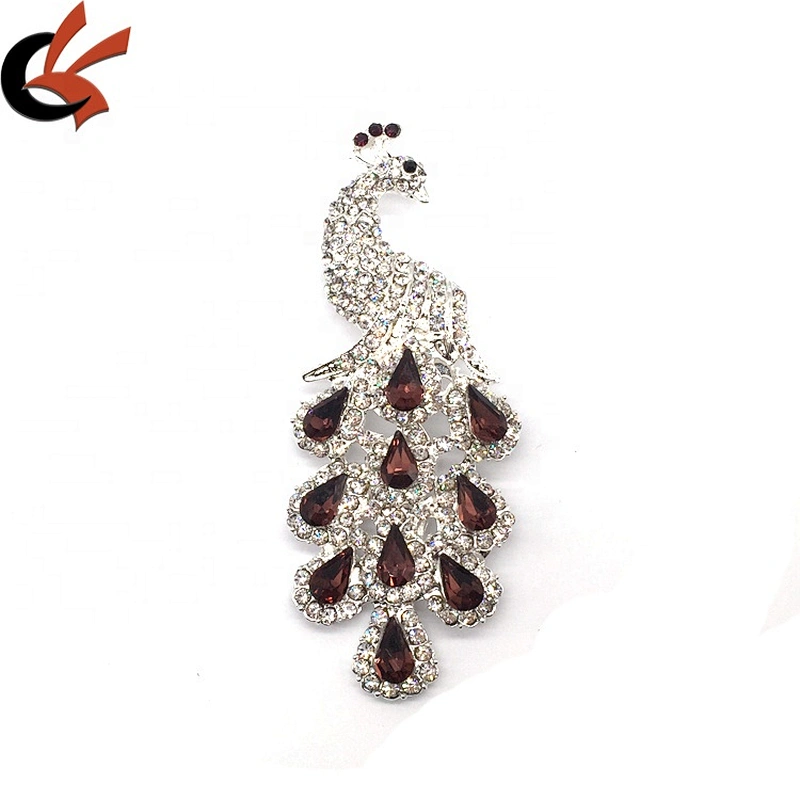 Wholesale New Style Peacock Shape Design Brown Foiled Back Brooch Pin For Garment Rhinestone Broach