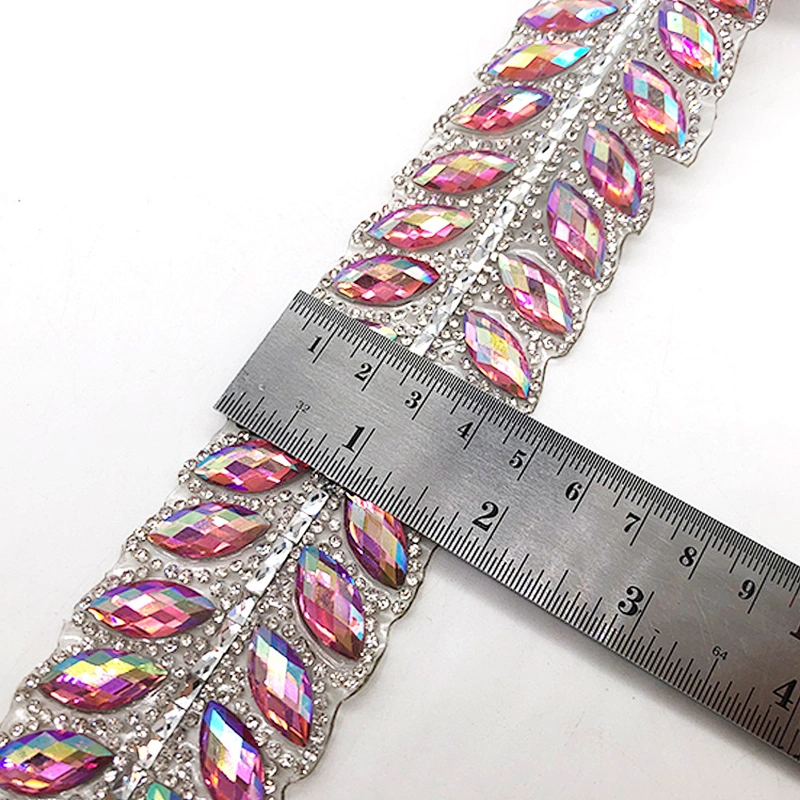 Wholesale Newest Design Decoration iron on  hot fix Resin Stones trimming chain for garment  accessories