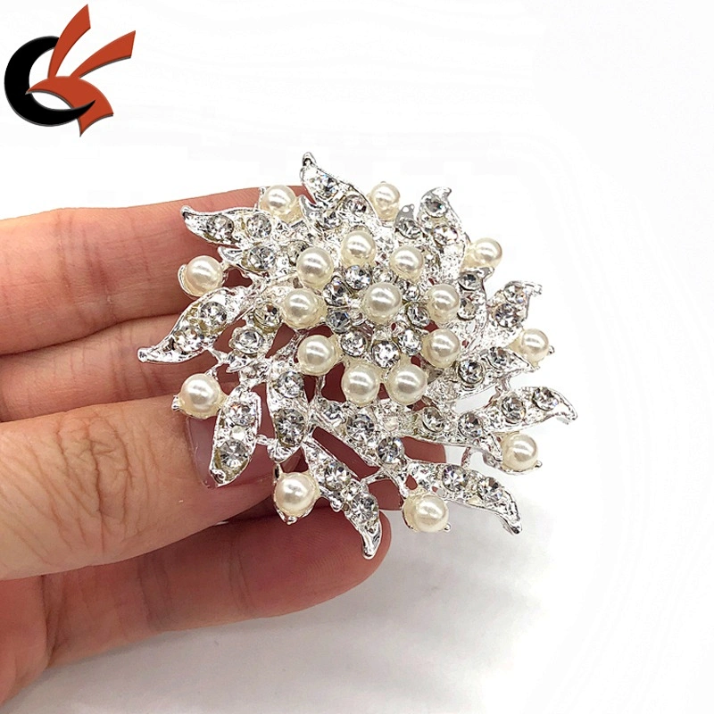 Pearl and rhinestone flower Shaped Napkin Rings Wedding Napkin Holders