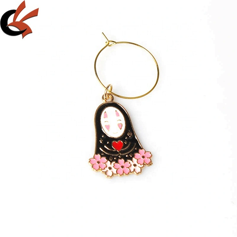 Hot Selling in Amazon 2020 Custom Hallowmas and Christmas Gift Glass Markers Wine Accessories Wine Charms