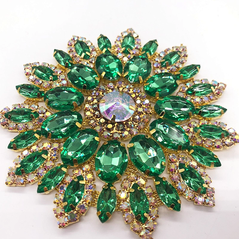 Customized fashion crystal women large brooch