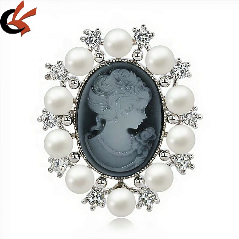 Factory direct sales trade wholesale jewelry fashion retro style duplicate crystal emboss brooch