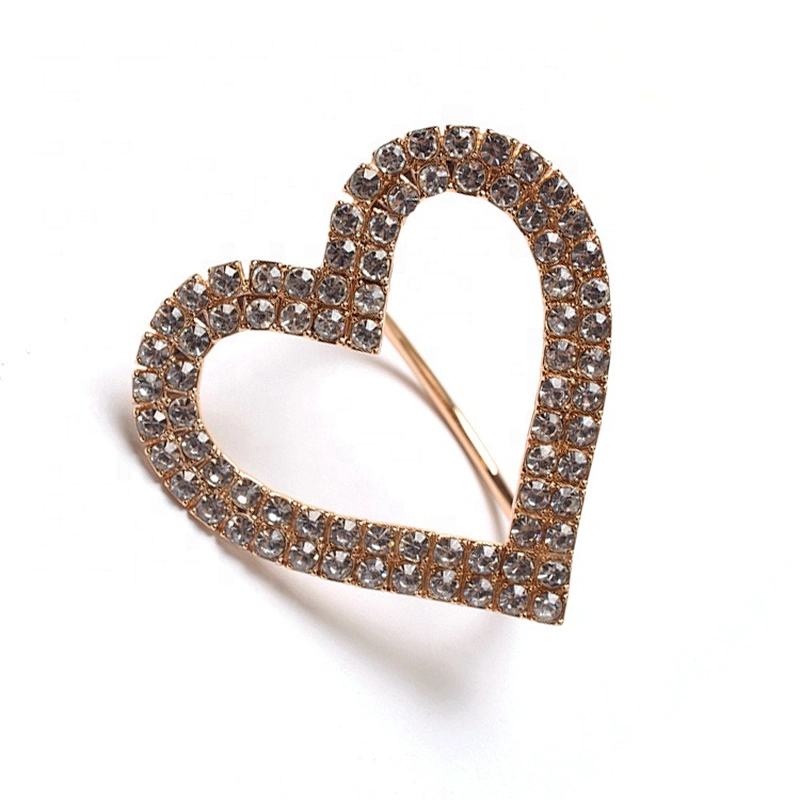 Making hollow love heart-shaped napkin ring rhinestone towel napkin ring for Valentine's day table jewelry accessories
