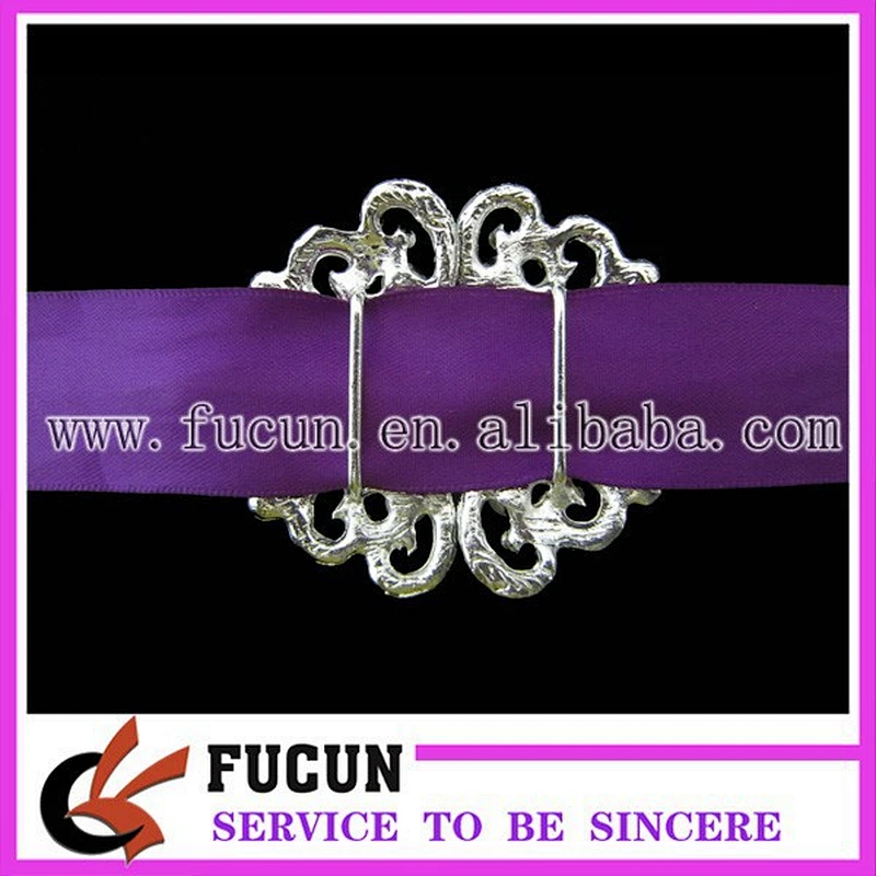 heart shape rhinestone and pearl pair buckles for wedding invitation silk box