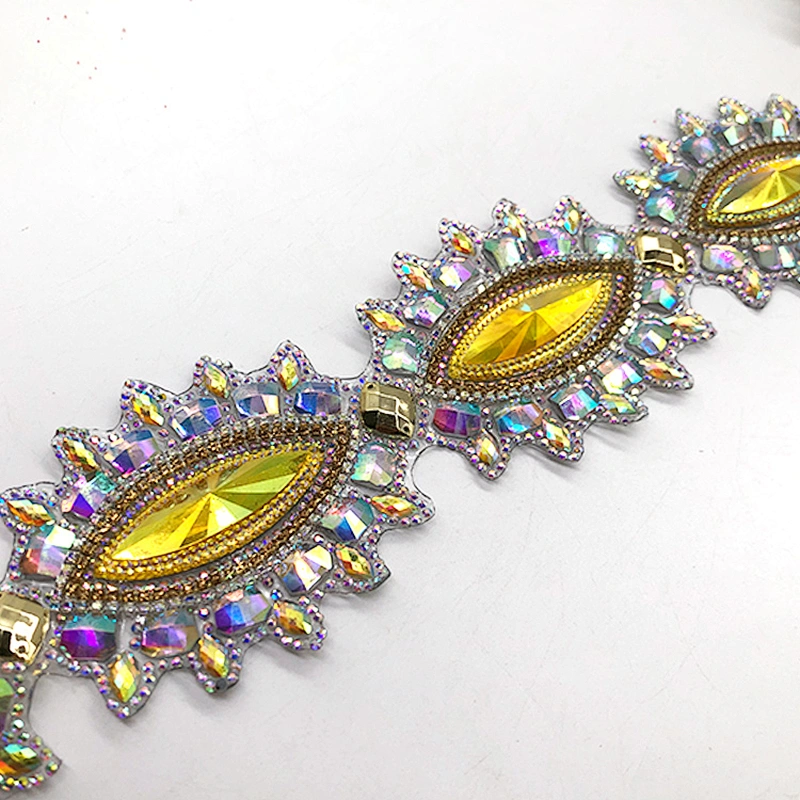 2020 Fashion garment accessory iron on designs Resin stones Crystal hot fix rhinestone trimming