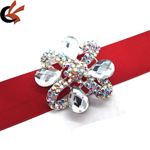 Crystal ornament women apparel dress decoration rhinestone brooch pin for wholesale