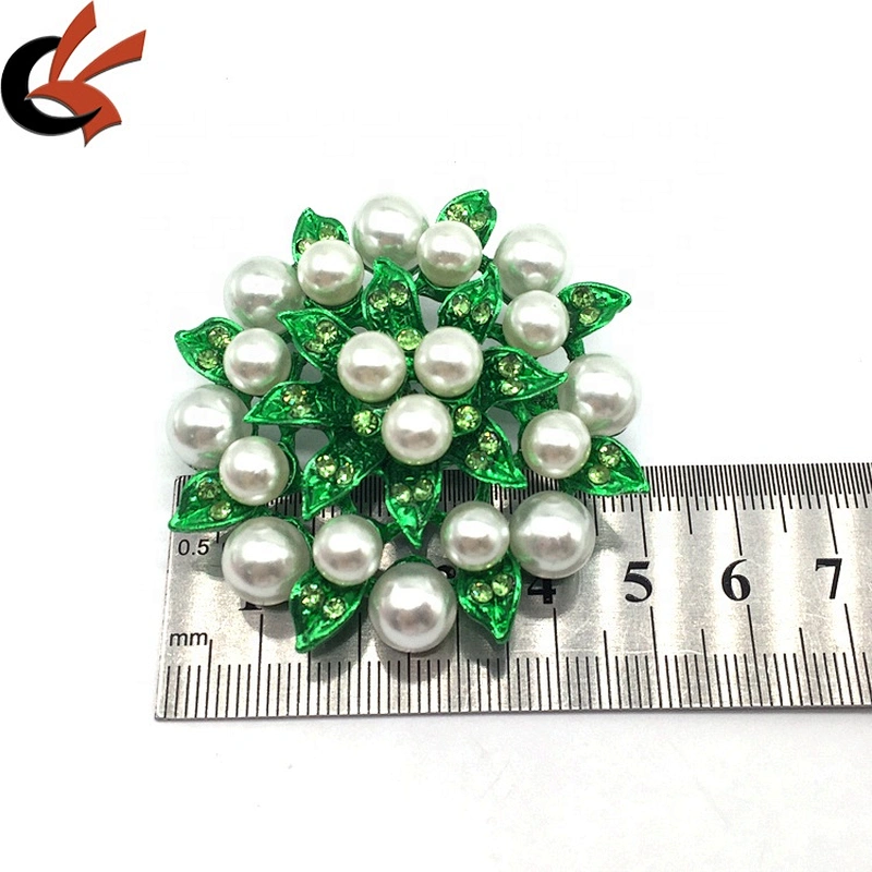 Hot sell fashion imitative pearl beaded crystal colored base rhinestone brooch pins