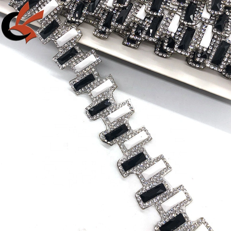 Newest wholesale crystal diamante hot fix iron on tape trimming