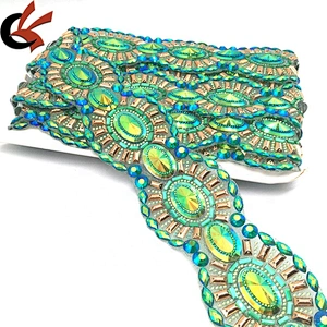 Making Indian Clothing Hot Selling Shiny Green Pattern Crystal Resin AB Hot Fix Chain Trims Banding
