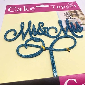 Latest style topper for wedding cake decoration acrylic cake topper