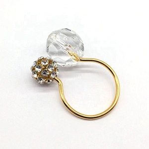 New 2021 Decorative Made Wholesale Table Crystal Rhinestone Beads Wedding Napkin Holder Ring